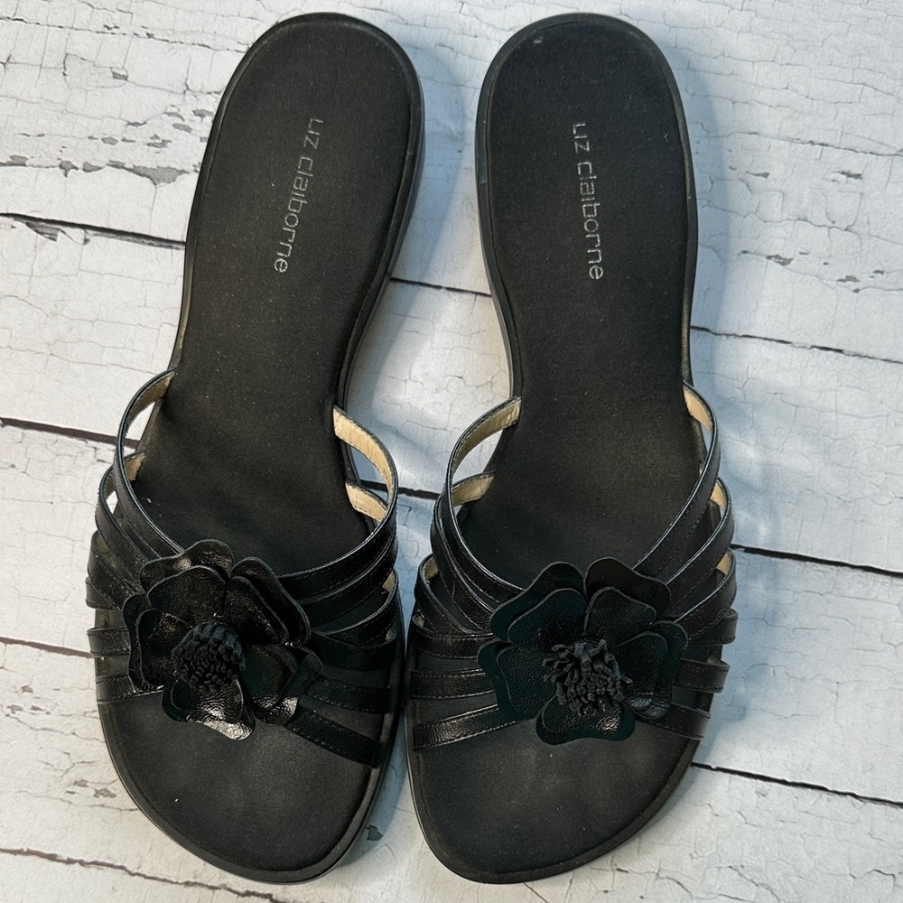 Liz Claiborne Black Floral Sandals